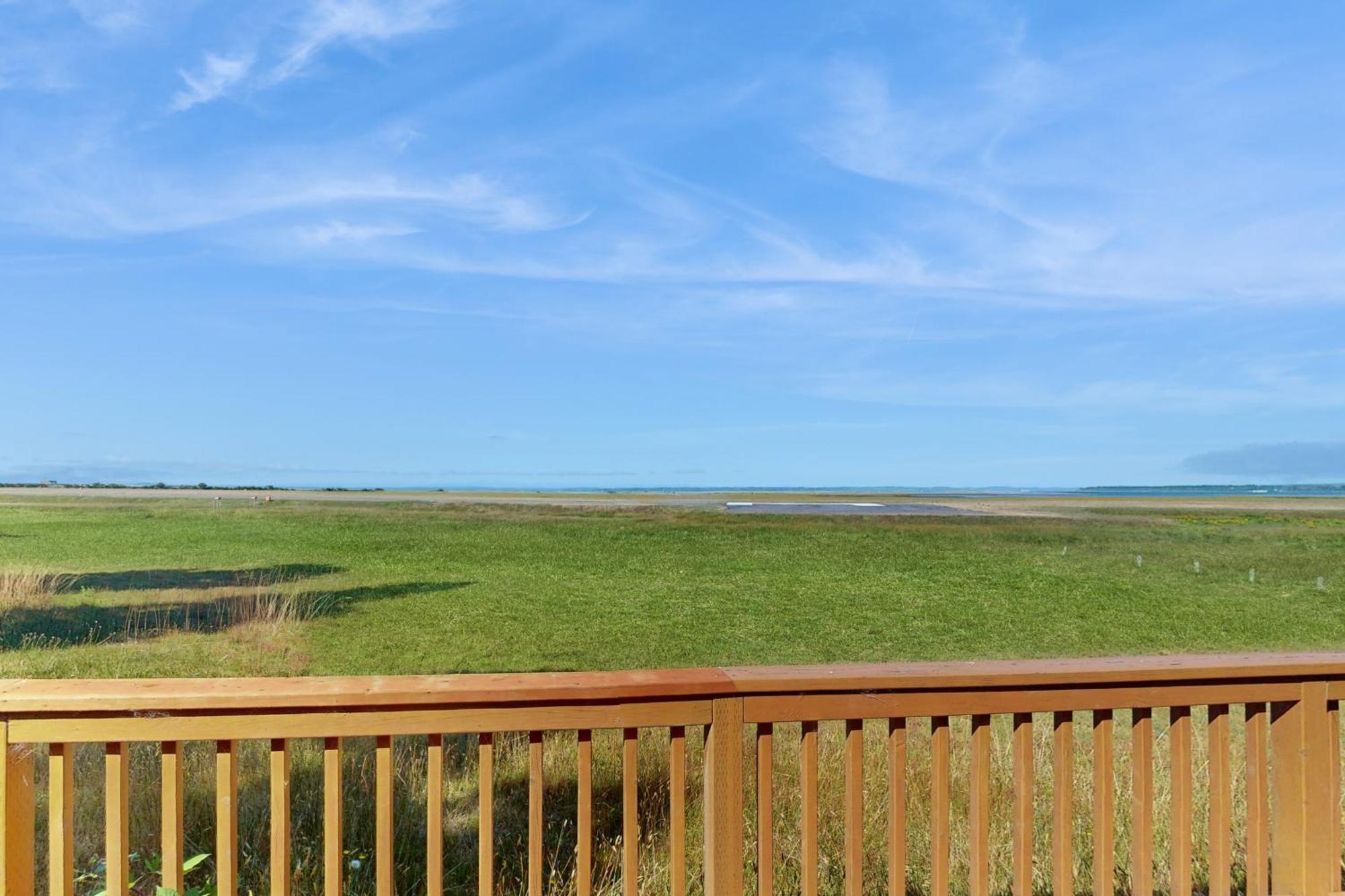 Surfer'S A Landing Villa Westport Buitenkant foto